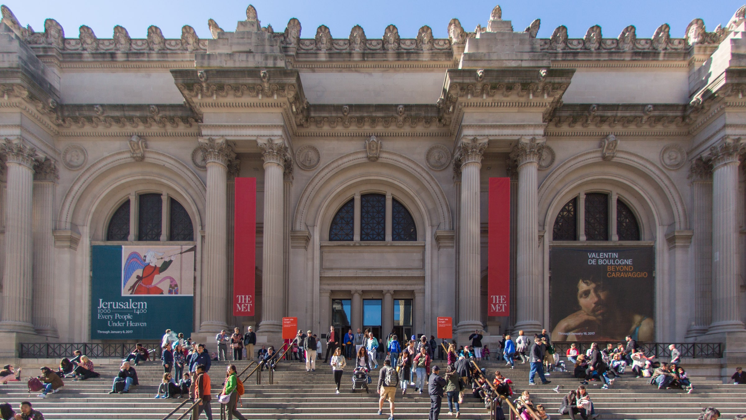 How Do I Email The Metropolitan Museum Of Art?